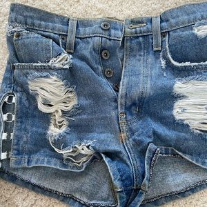 CARMAR DENIM SHORTS